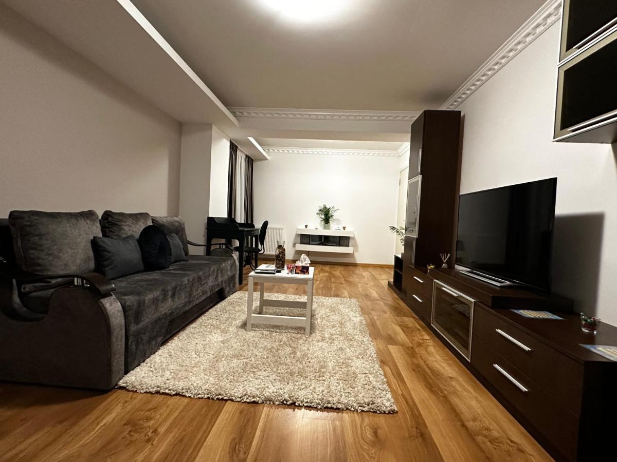 Terrace Apartments Otopeni ! ภายนอก รูปภาพ